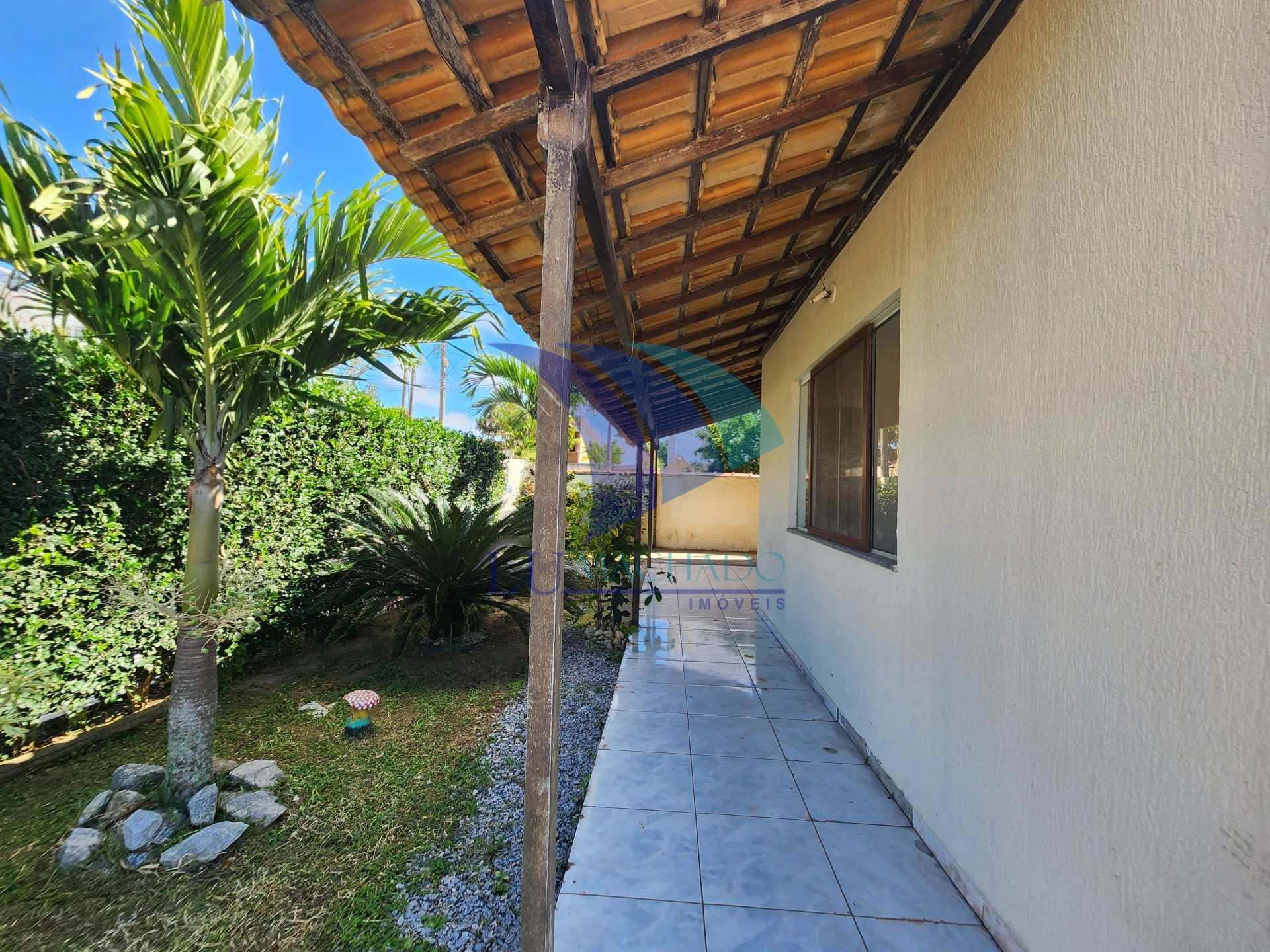 Casa à venda e aluguel com 3 quartos, 80m² - Foto 9
