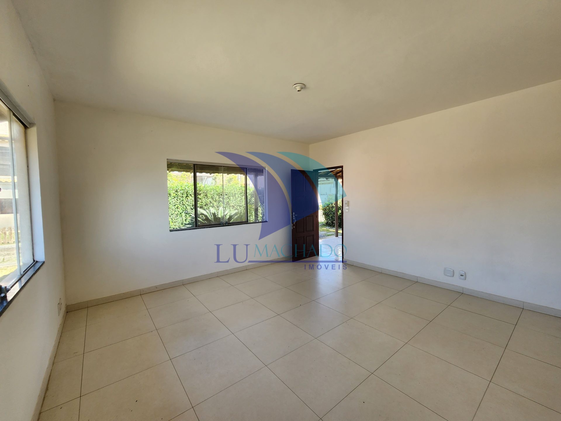 Casa à venda e aluguel com 3 quartos, 80m² - Foto 15