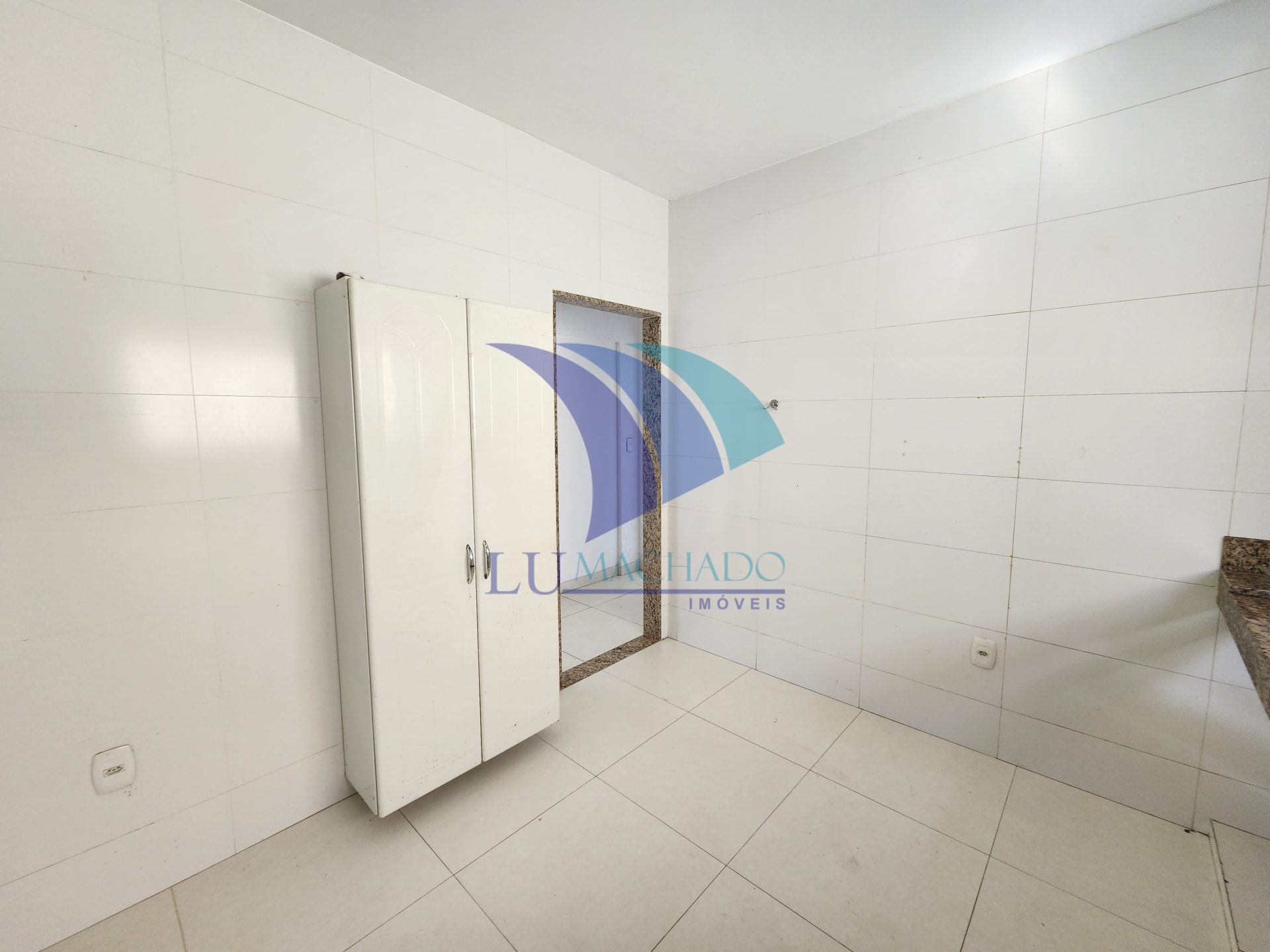 Casa à venda e aluguel com 3 quartos, 80m² - Foto 18