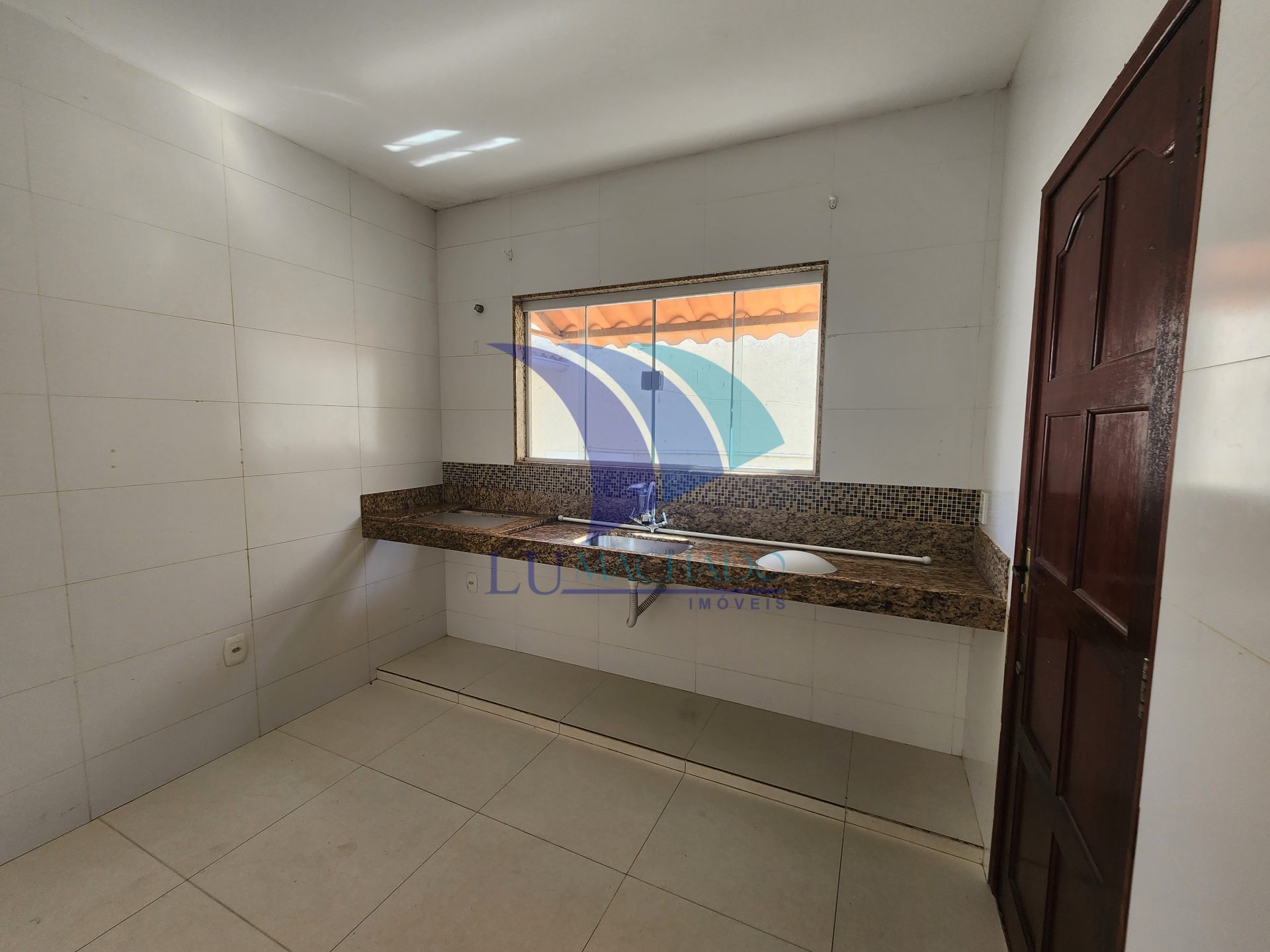 Casa à venda e aluguel com 3 quartos, 80m² - Foto 17