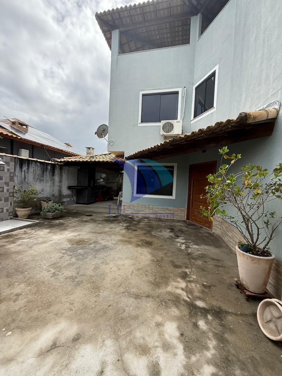 Casa à venda e aluguel com 5 quartos, 243m² - Foto 3