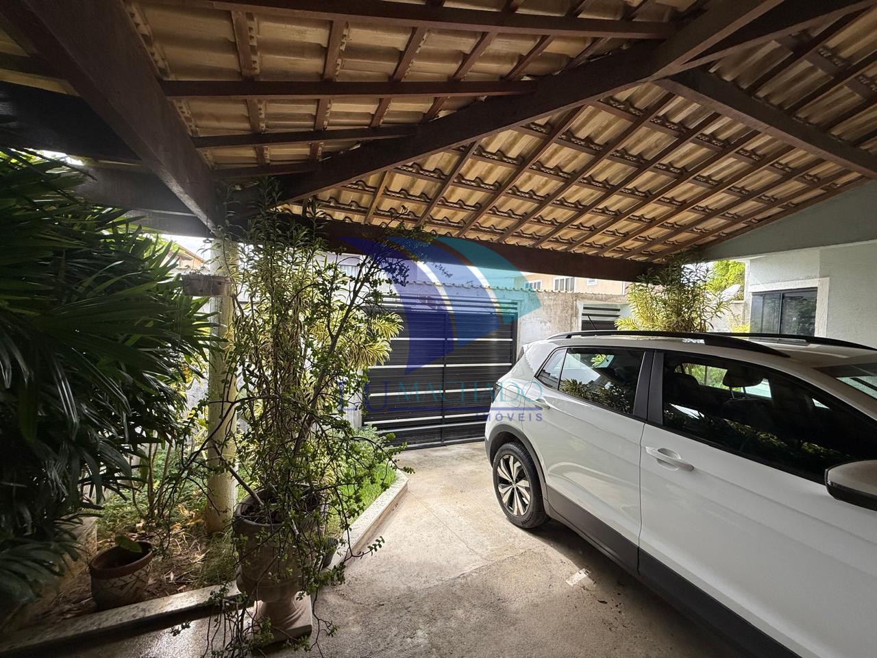 Casa à venda e aluguel com 5 quartos, 243m² - Foto 7