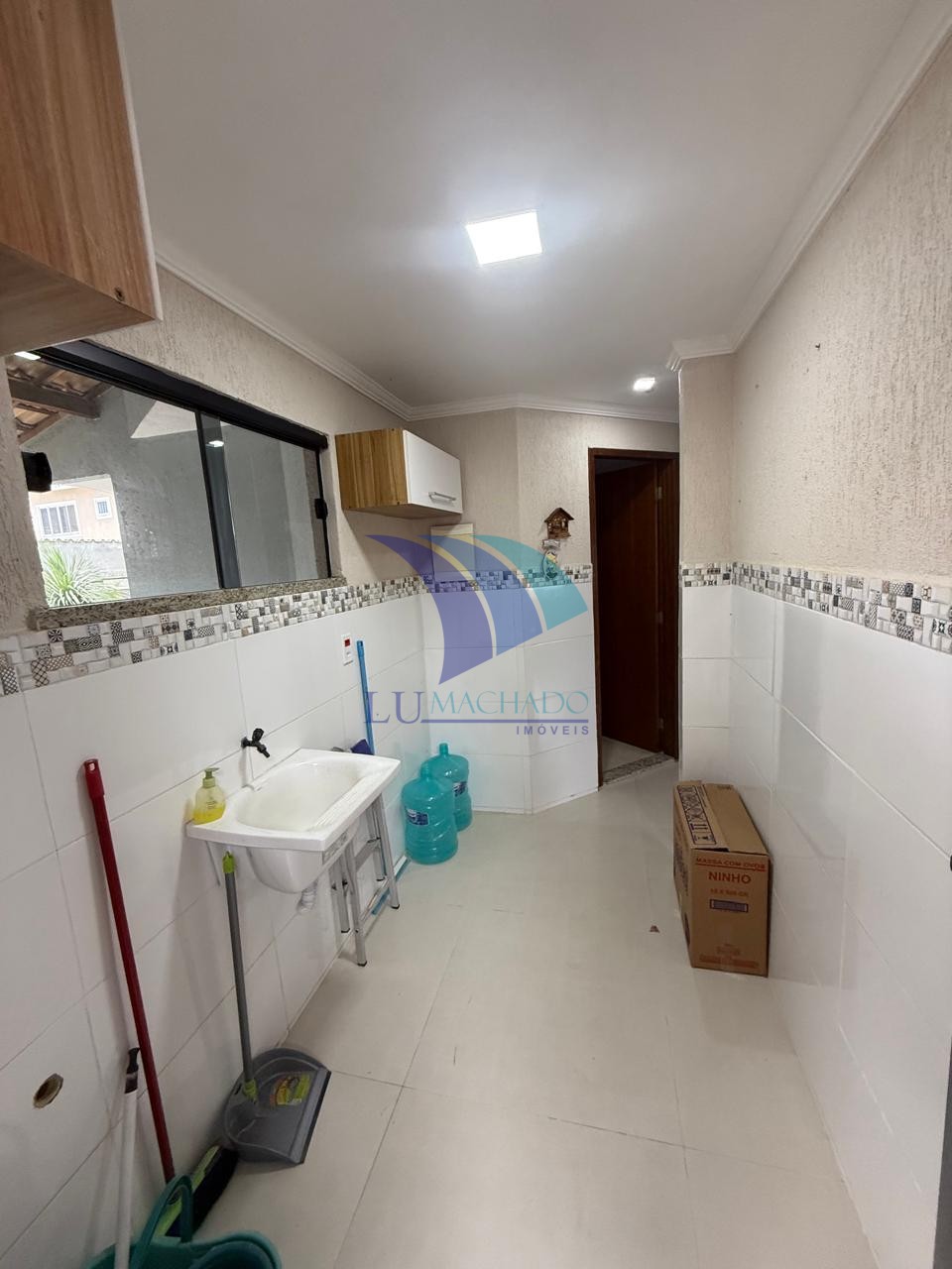 Casa à venda e aluguel com 5 quartos, 243m² - Foto 11