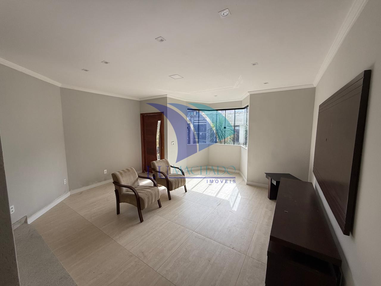Casa à venda e aluguel com 5 quartos, 243m² - Foto 45