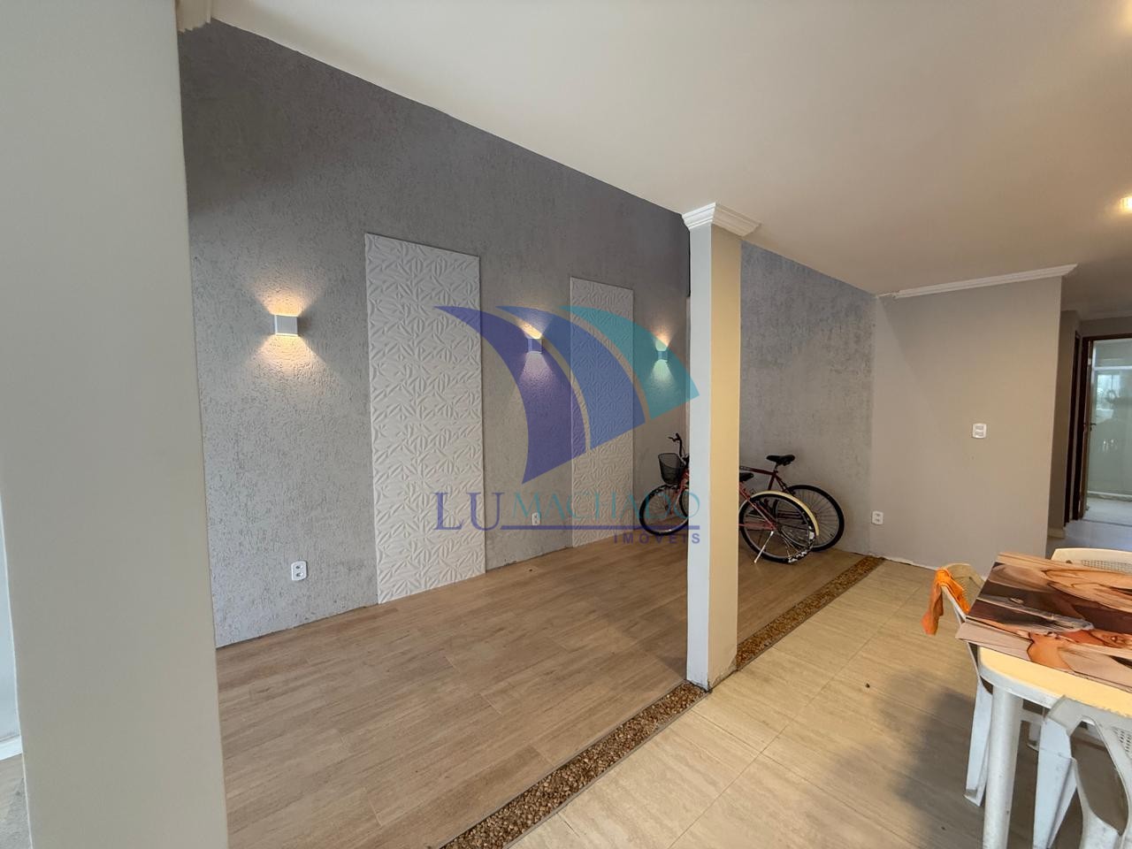 Casa à venda e aluguel com 5 quartos, 243m² - Foto 15