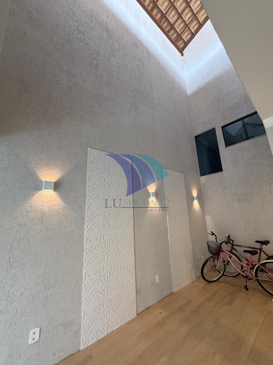Casa à venda e aluguel com 5 quartos, 243m² - Foto 18