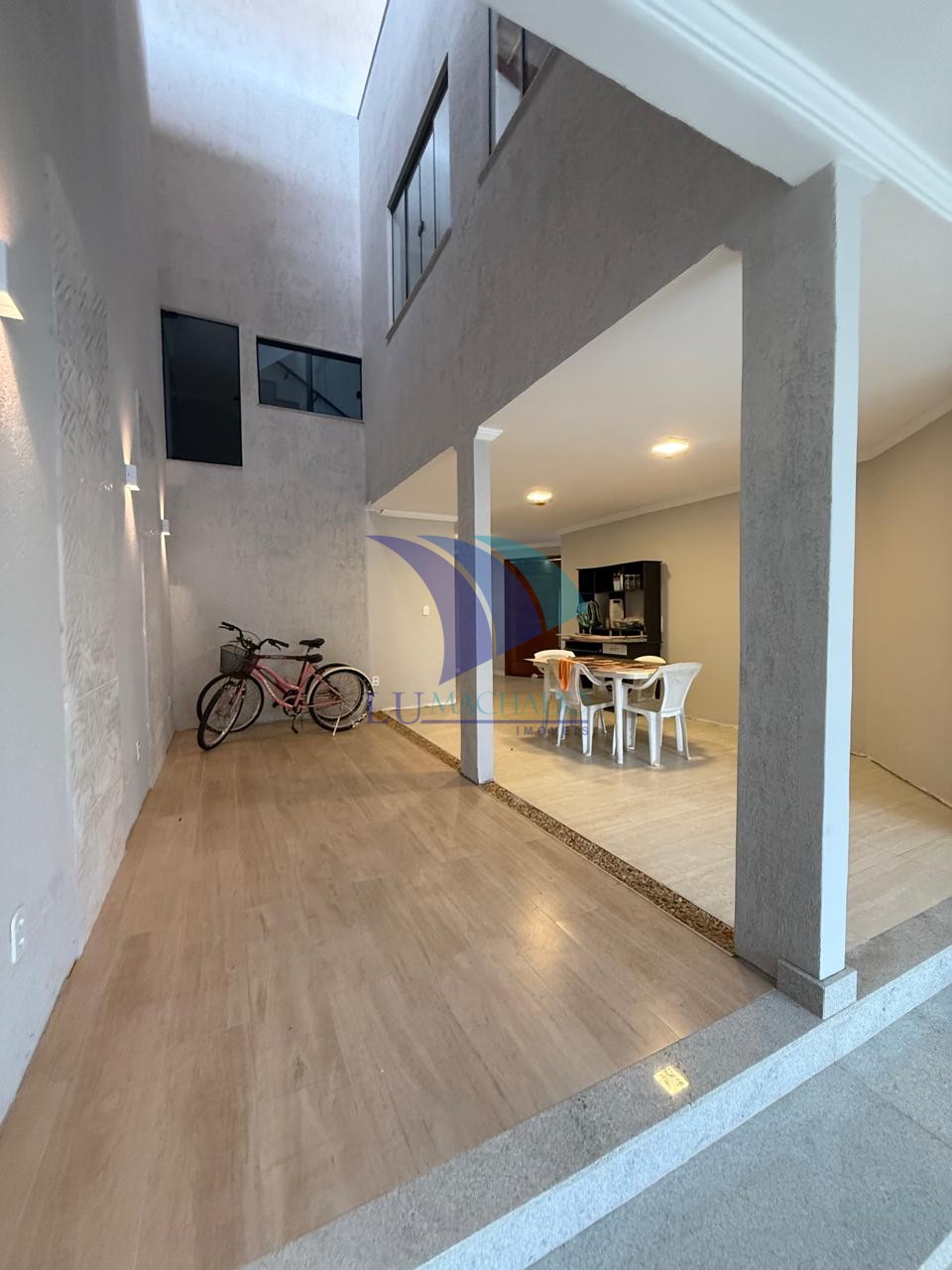 Casa à venda e aluguel com 5 quartos, 243m² - Foto 16