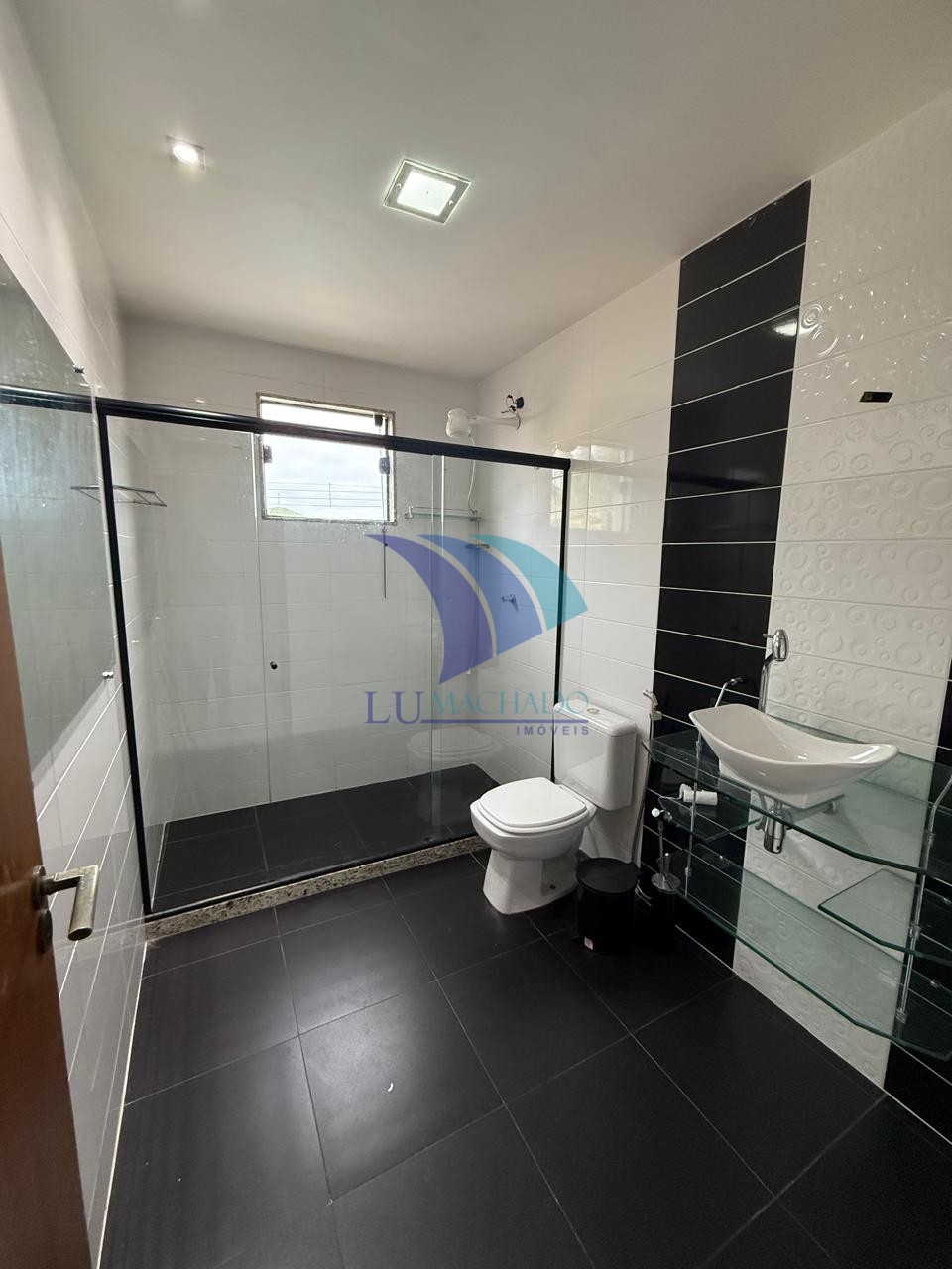 Casa à venda e aluguel com 5 quartos, 243m² - Foto 25