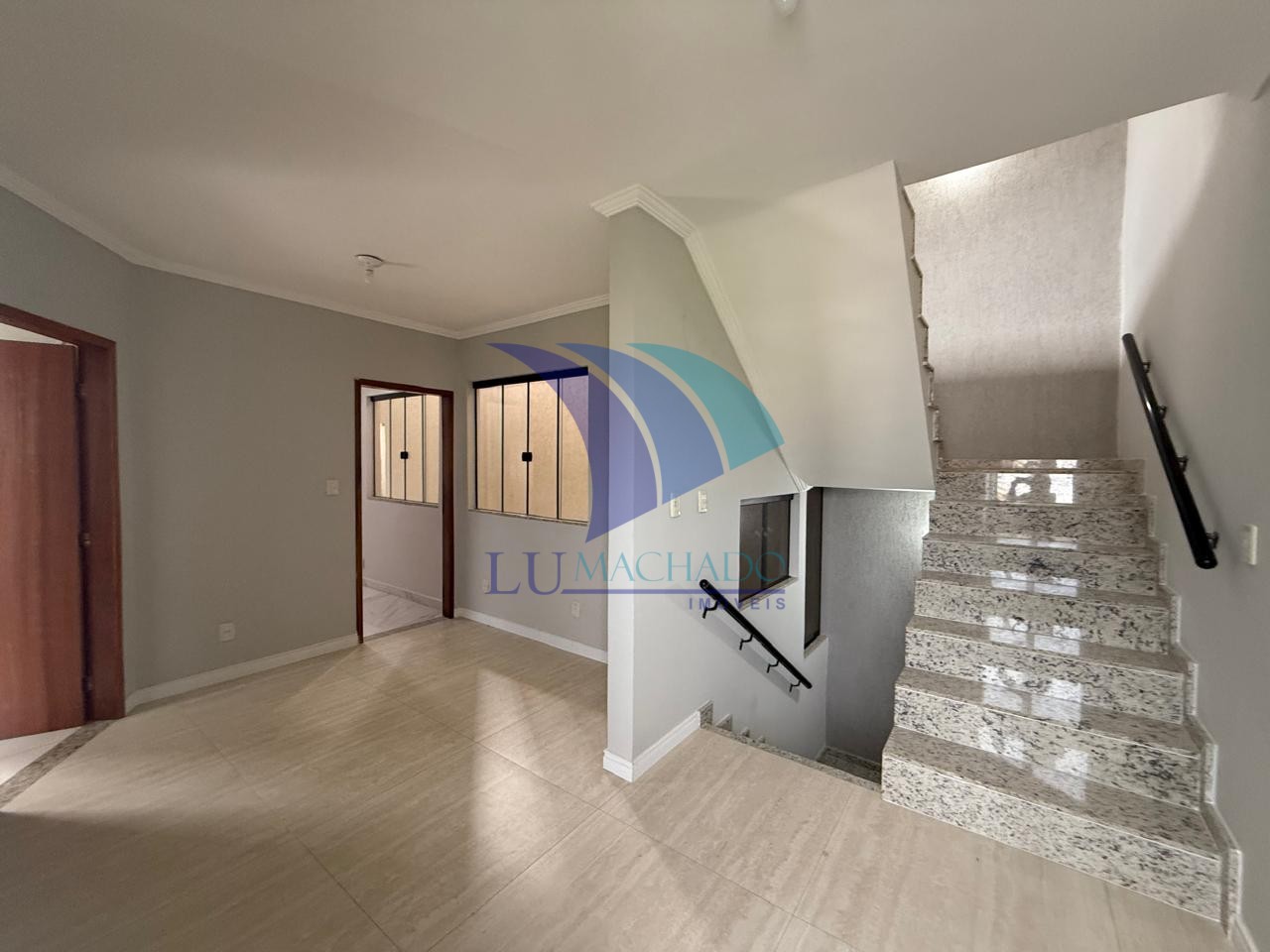 Casa à venda e aluguel com 5 quartos, 243m² - Foto 24