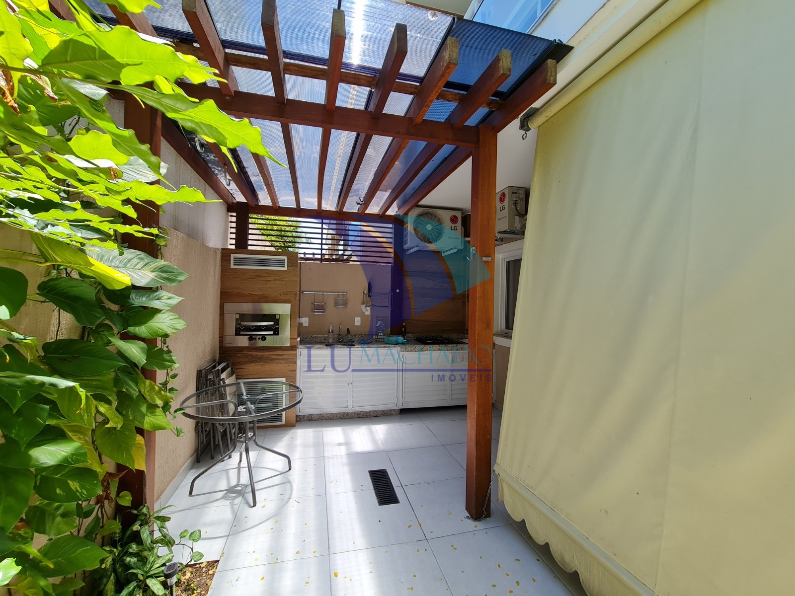 Apartamento à venda e aluguel com 1 quarto, 59m² - Foto 18