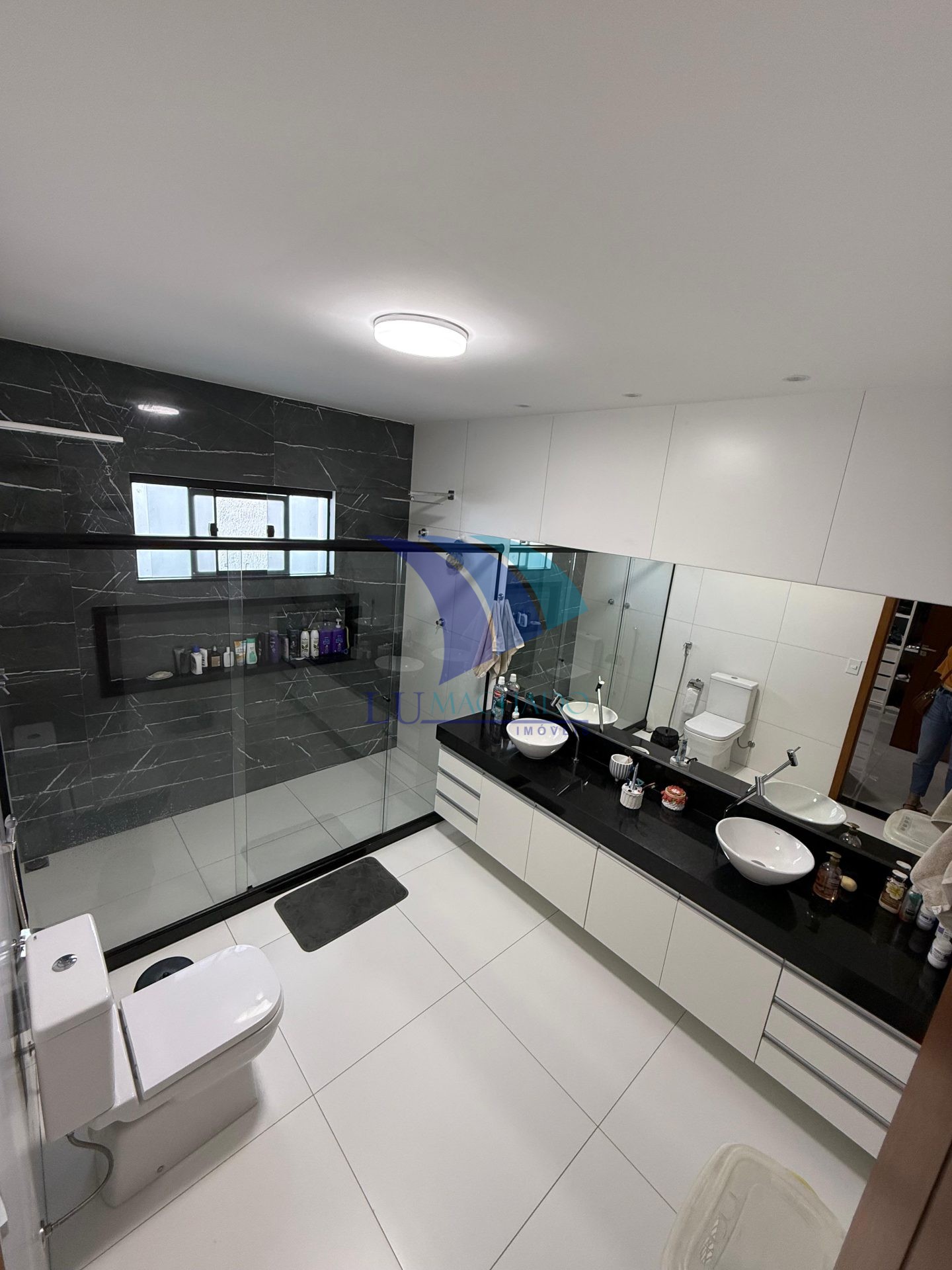 Casa à venda e aluguel com 4 quartos, 242m² - Foto 13