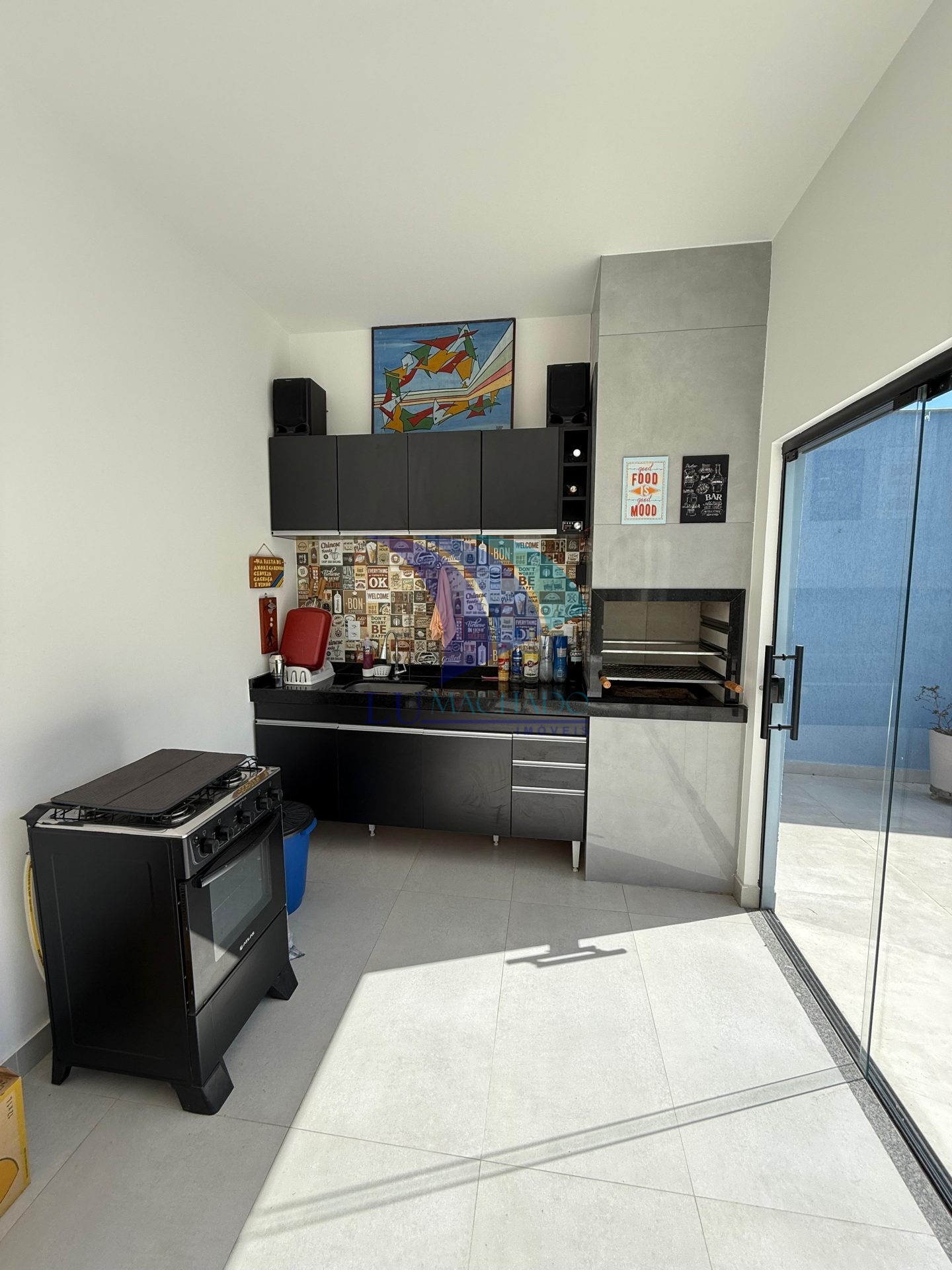 Casa à venda e aluguel com 4 quartos, 242m² - Foto 6