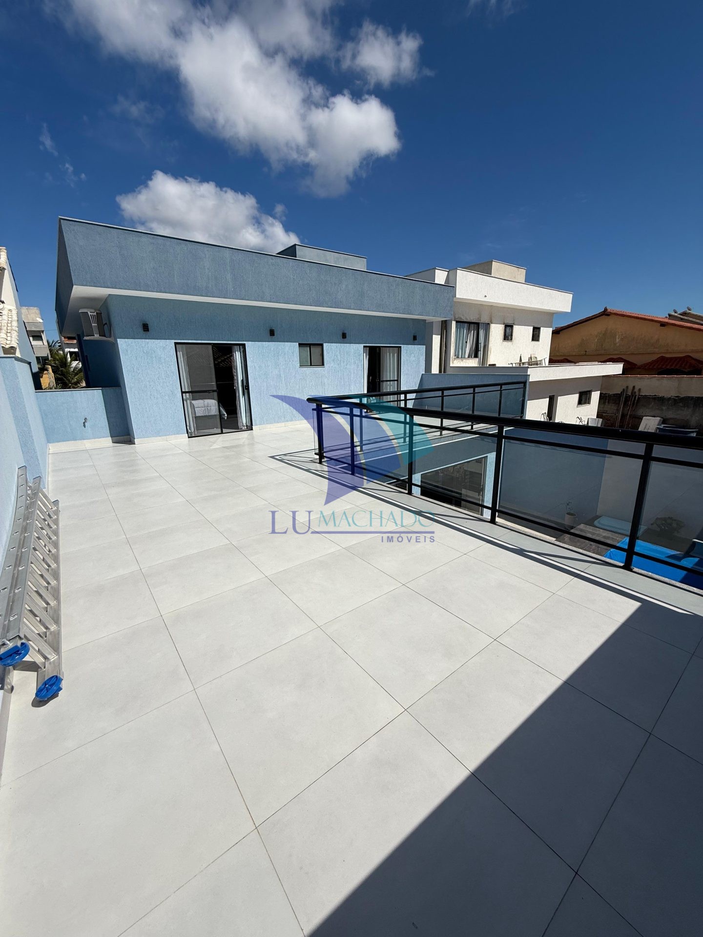 Casa à venda e aluguel com 4 quartos, 242m² - Foto 10