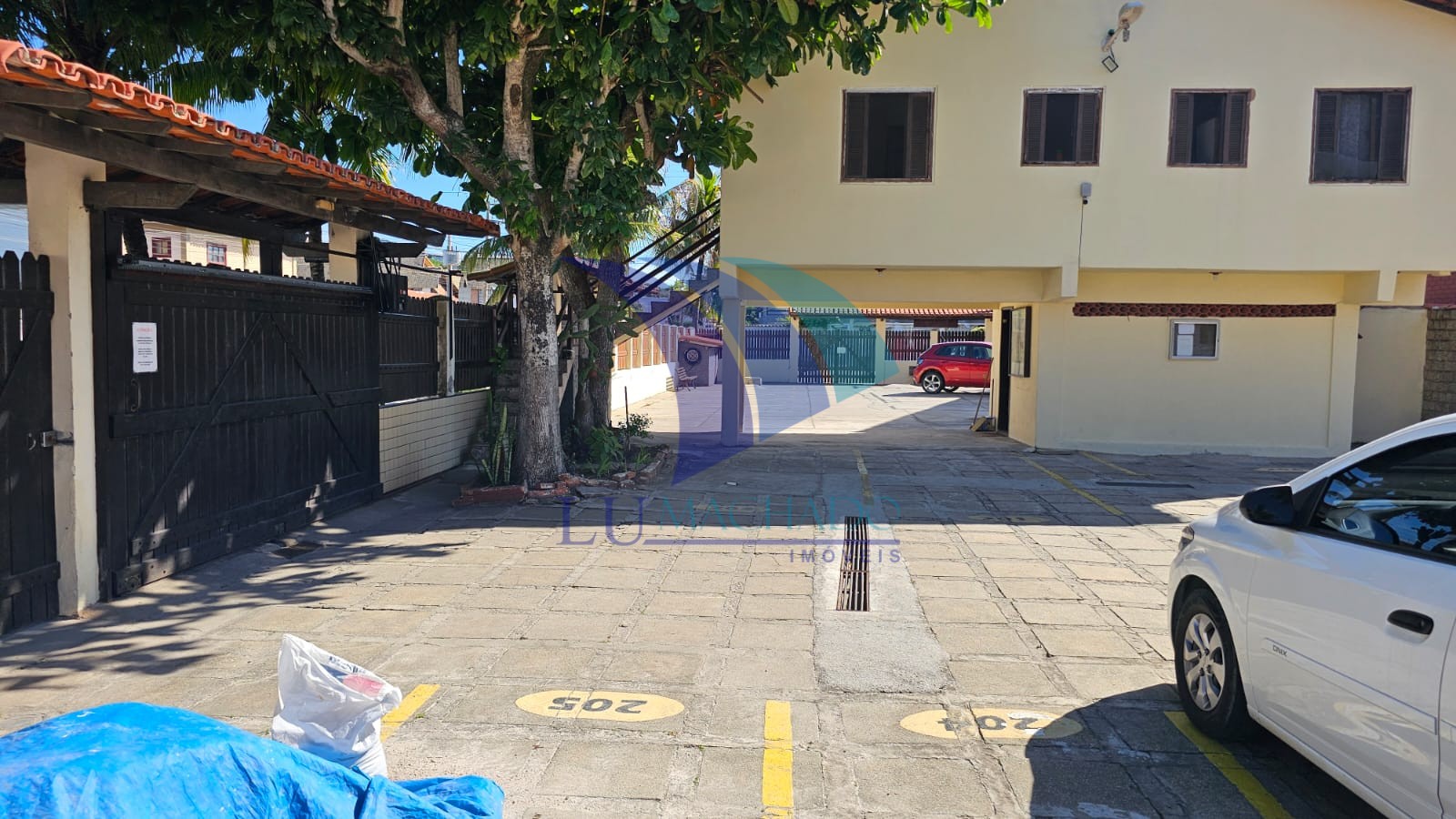 Casa à venda e aluguel com 1 quarto, 65m² - Foto 4