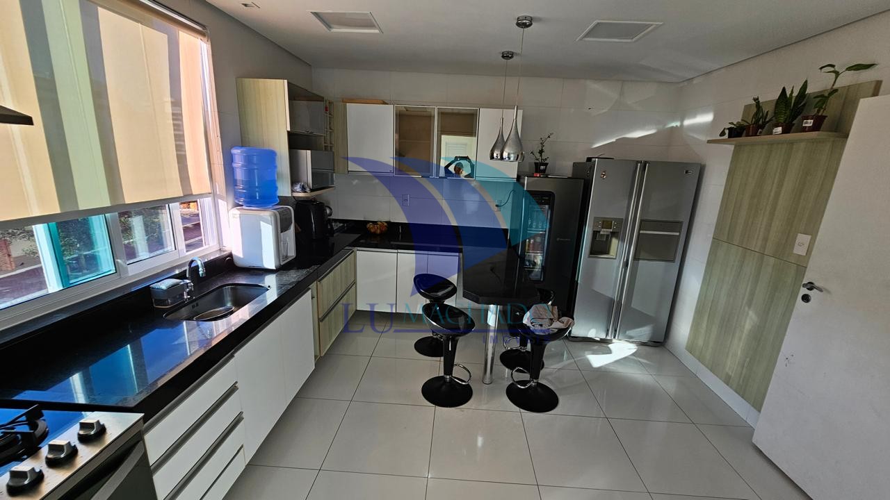 Apartamento à venda e aluguel com 3 quartos, 182m² - Foto 22