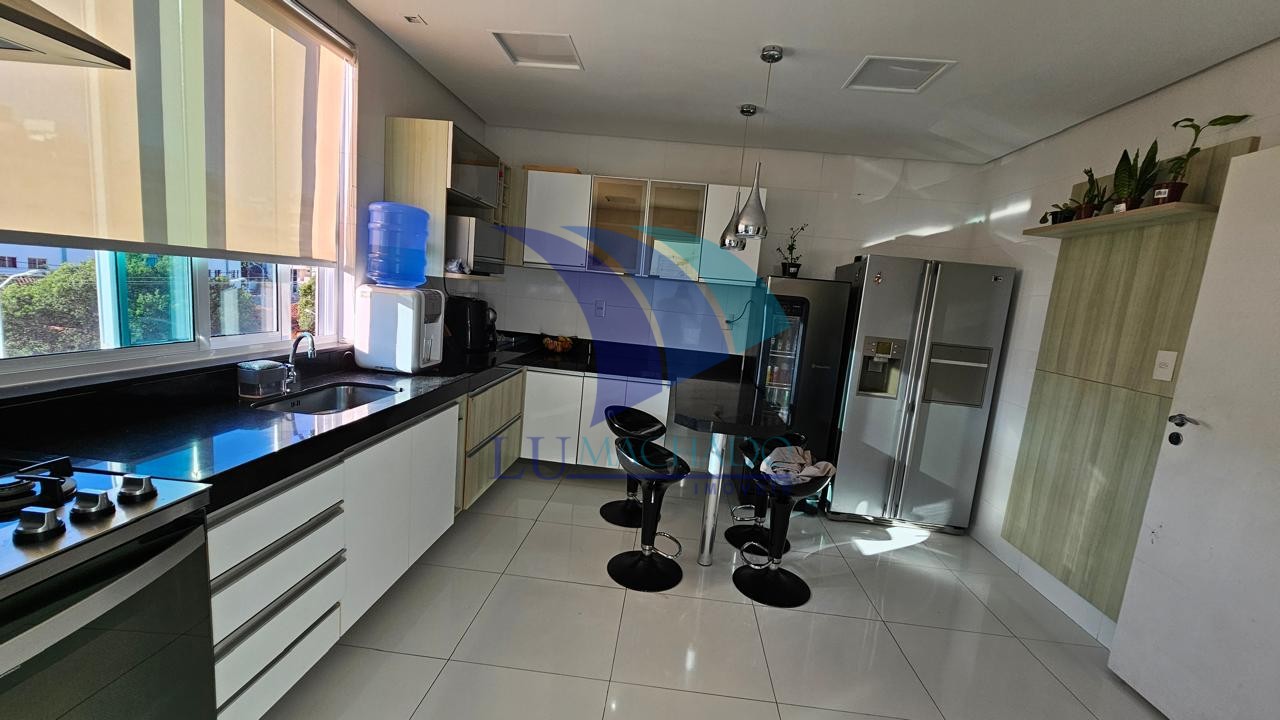Apartamento à venda e aluguel com 3 quartos, 182m² - Foto 19