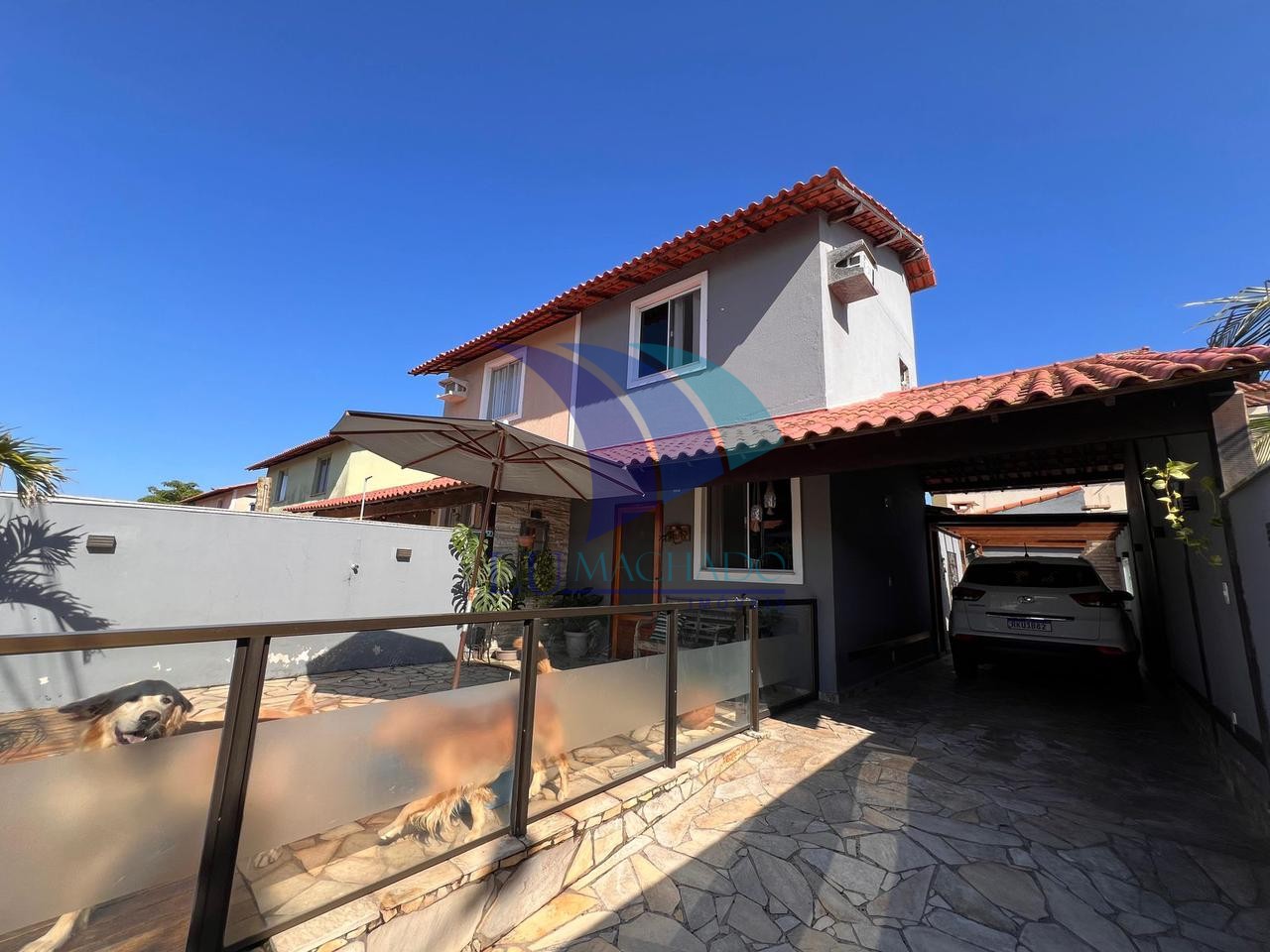 Casa à venda com 2 quartos, 52m² - Foto 1