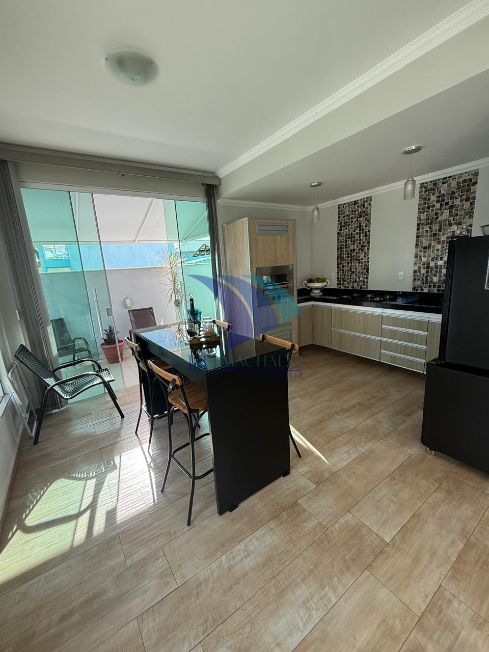 Casa à venda com 3 quartos, 140m² - Foto 8