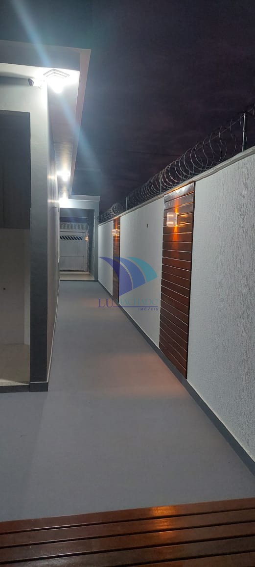Casa à venda com 3 quartos, 165m² - Foto 13
