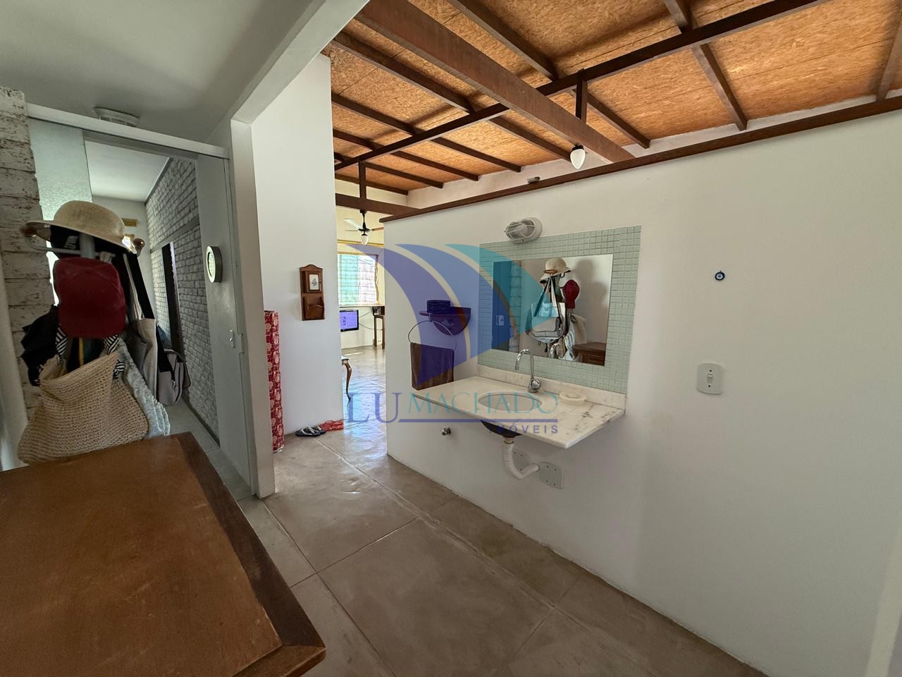 Casa à venda e aluguel com 3 quartos, 197m² - Foto 8