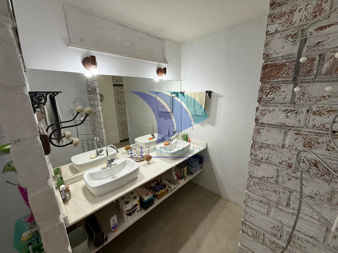 Casa à venda e aluguel com 3 quartos, 197m² - Foto 14
