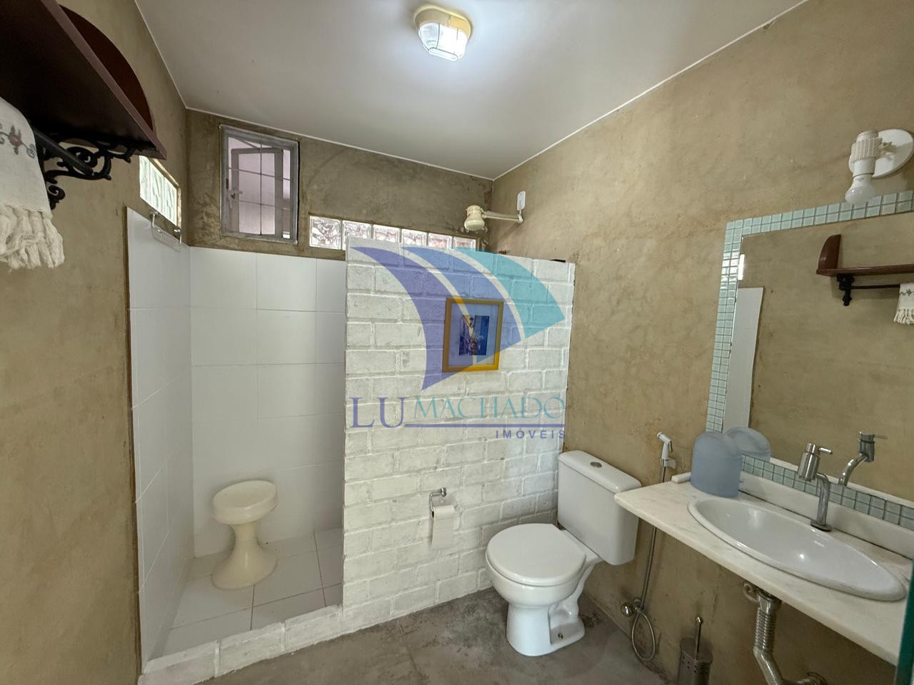 Casa à venda e aluguel com 3 quartos, 197m² - Foto 28