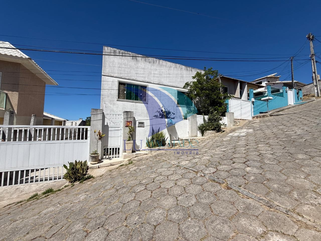 Casa à venda e aluguel com 3 quartos, 197m² - Foto 31