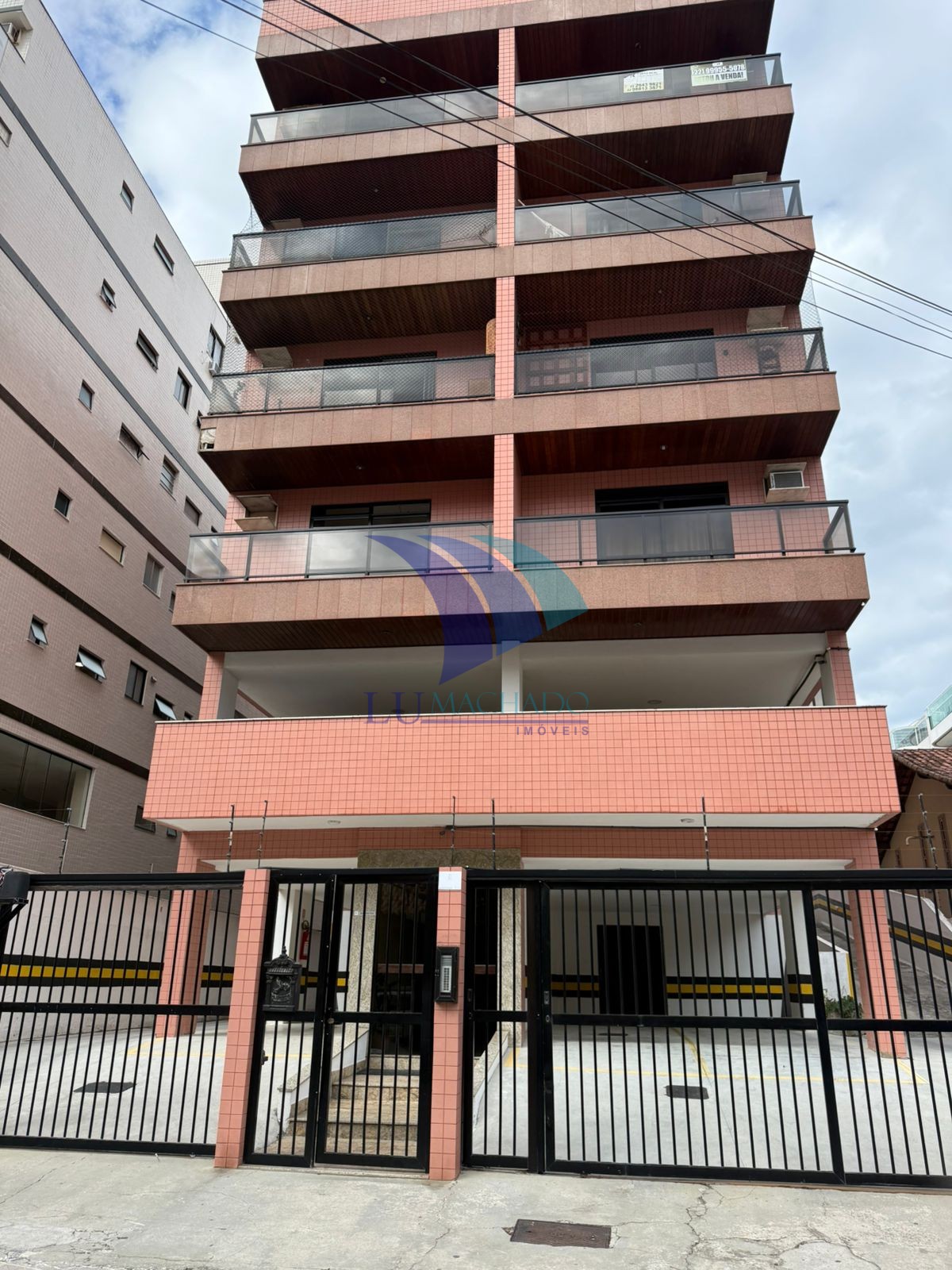 COD 1688- APARTAMENTO BAIRRO PASSAGEM CABO FRIO
