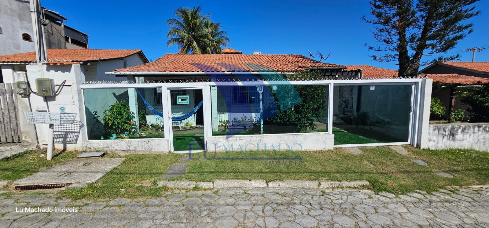 Casa à venda com 4 quartos, 210m² - Foto 9