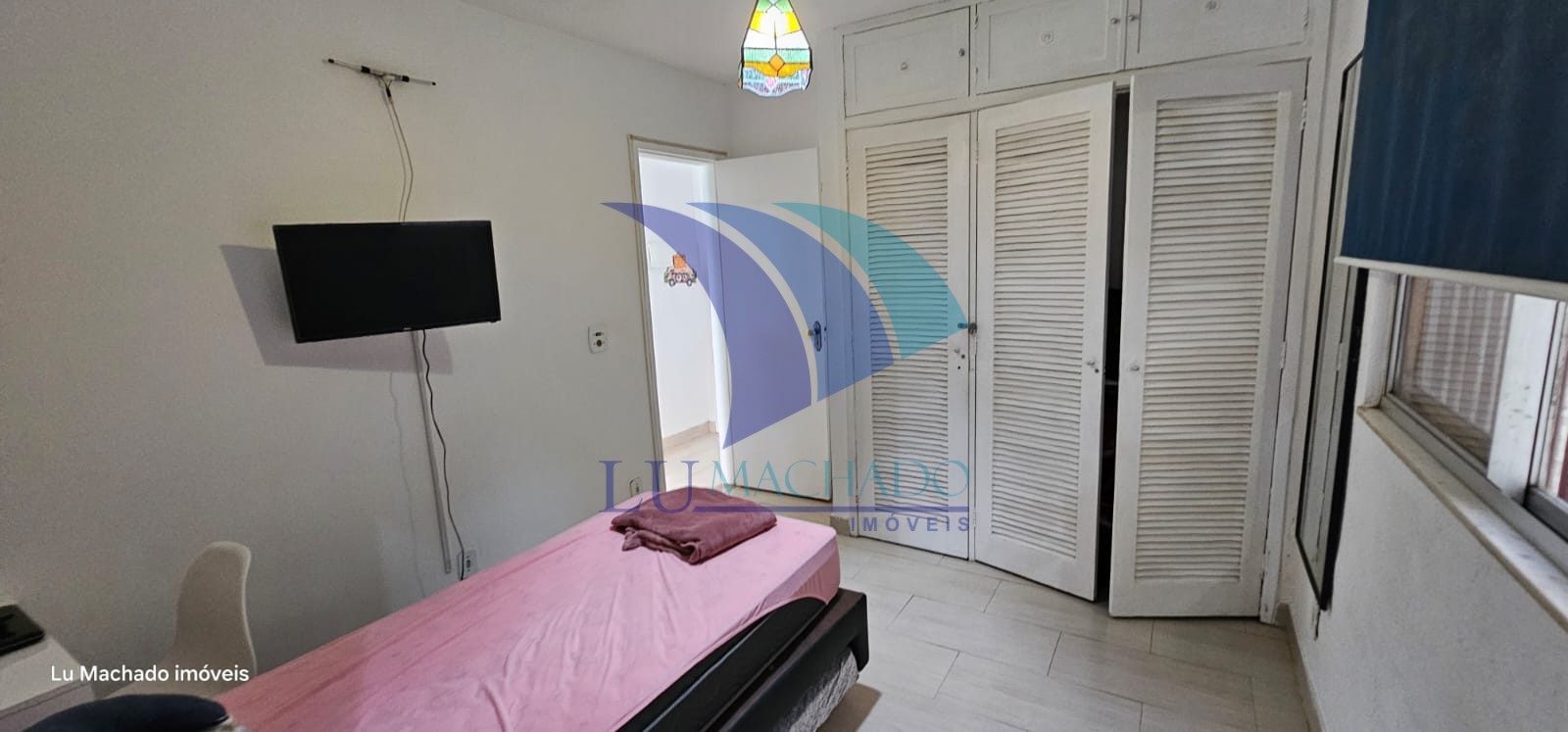 Casa à venda com 4 quartos, 210m² - Foto 27