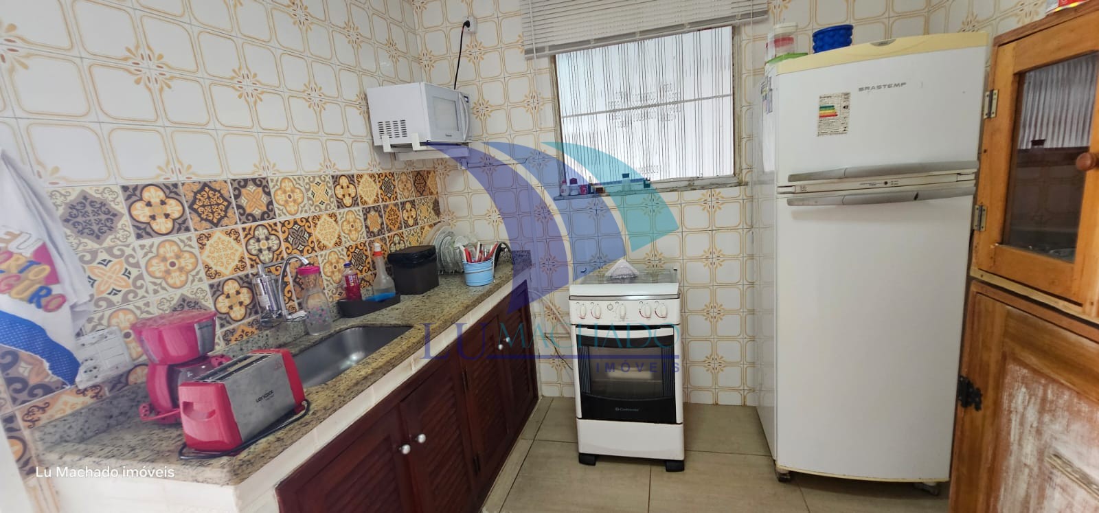 Casa à venda com 4 quartos, 210m² - Foto 32