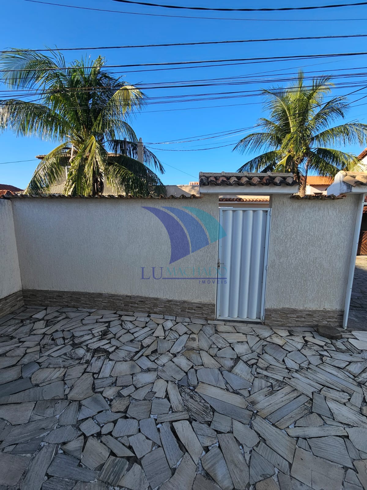 COD 1704- VENDA CASA LINEAR NO CONDOMÍNIO DOS PÁSSAROS