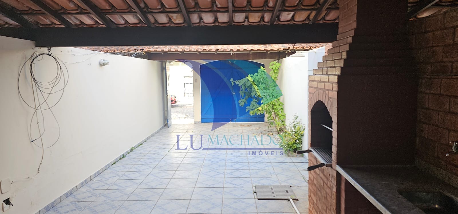 COD 1716 - Casa Duplex com Área Gourmet ,proximo ao Shopping park lagos