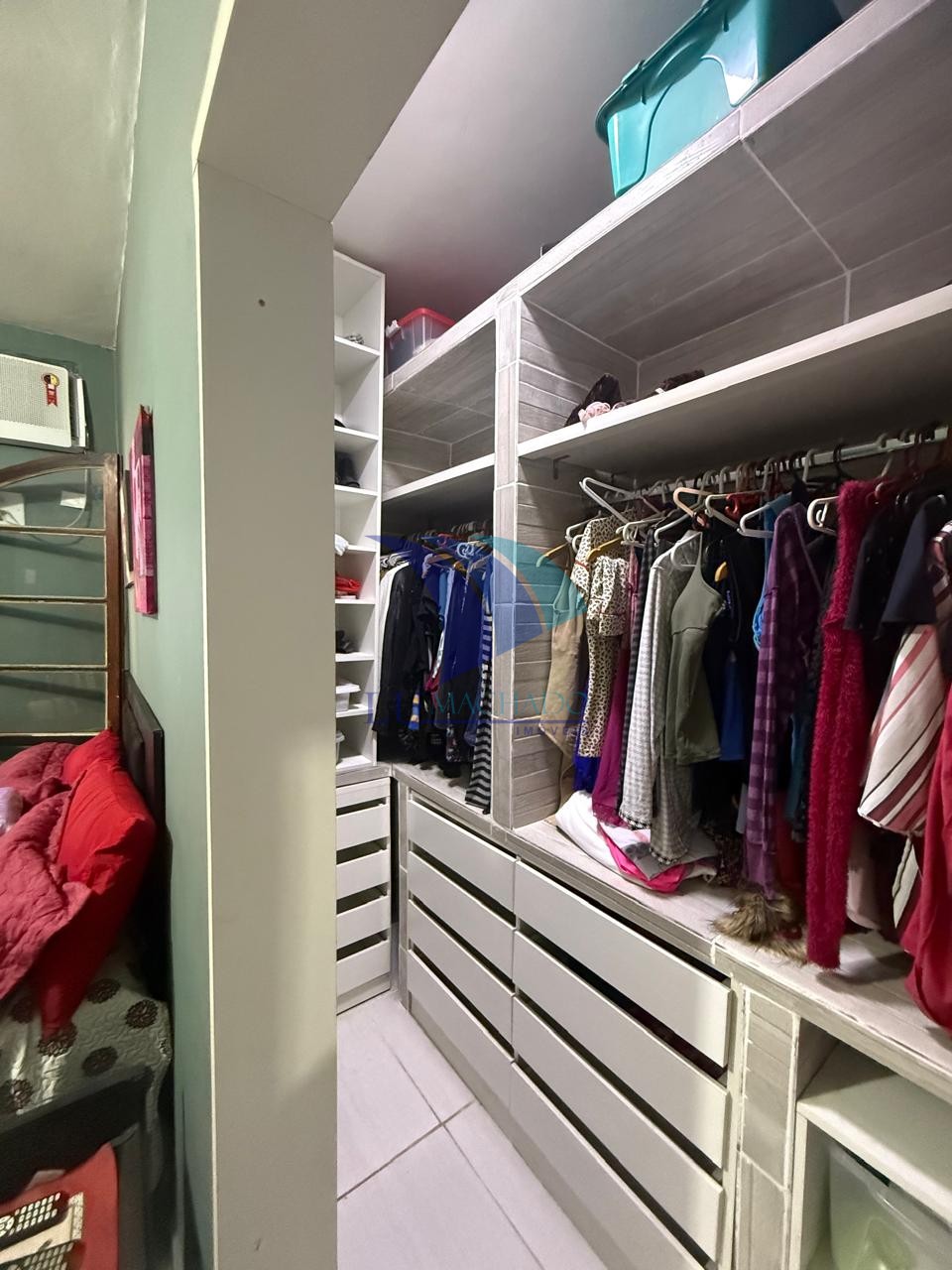 Casa à venda com 4 quartos, 150m² - Foto 29