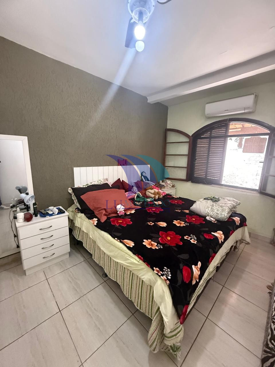 Casa à venda com 4 quartos, 150m² - Foto 26