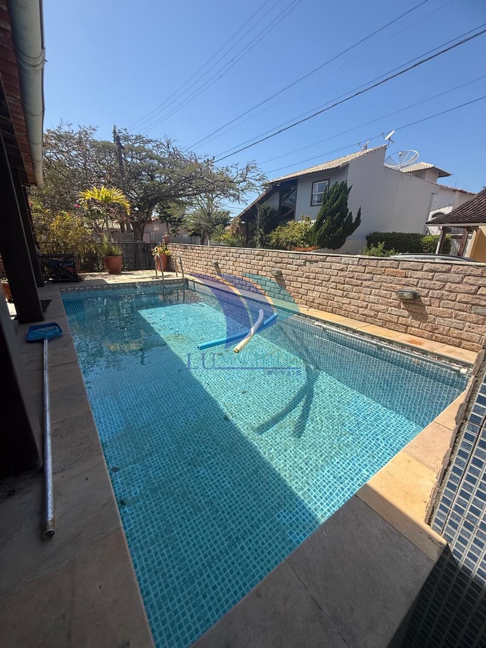 Casa à venda com 4 quartos, 150m² - Foto 15