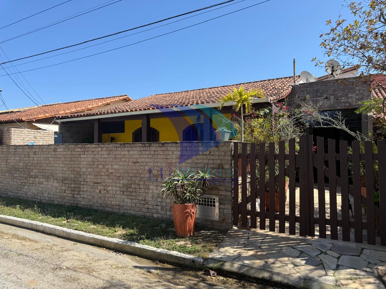 Casa à venda com 4 quartos, 150m² - Foto 10