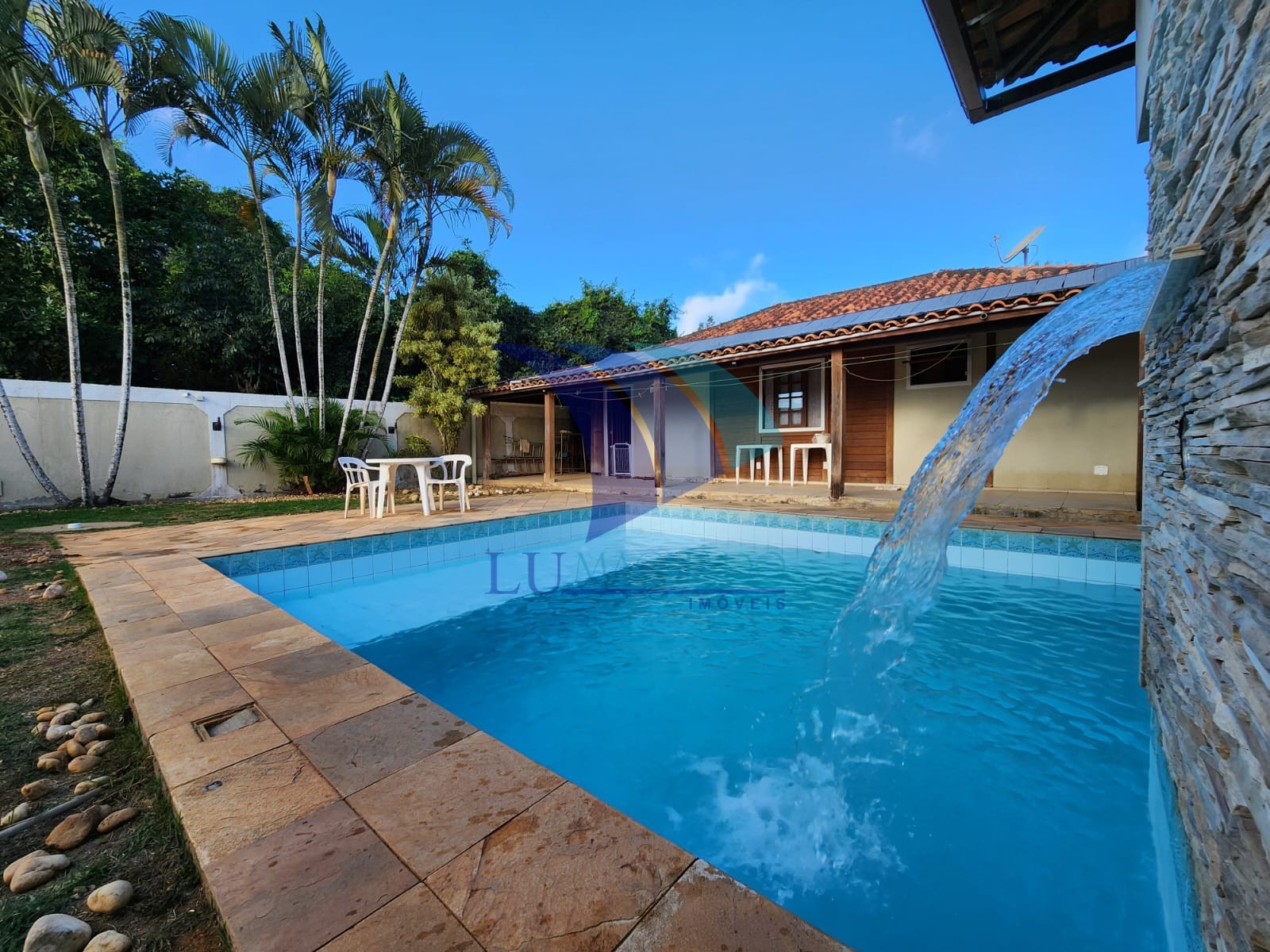 COD 1763 - VENDA - CASA LINEAR, BUZIOS RJ